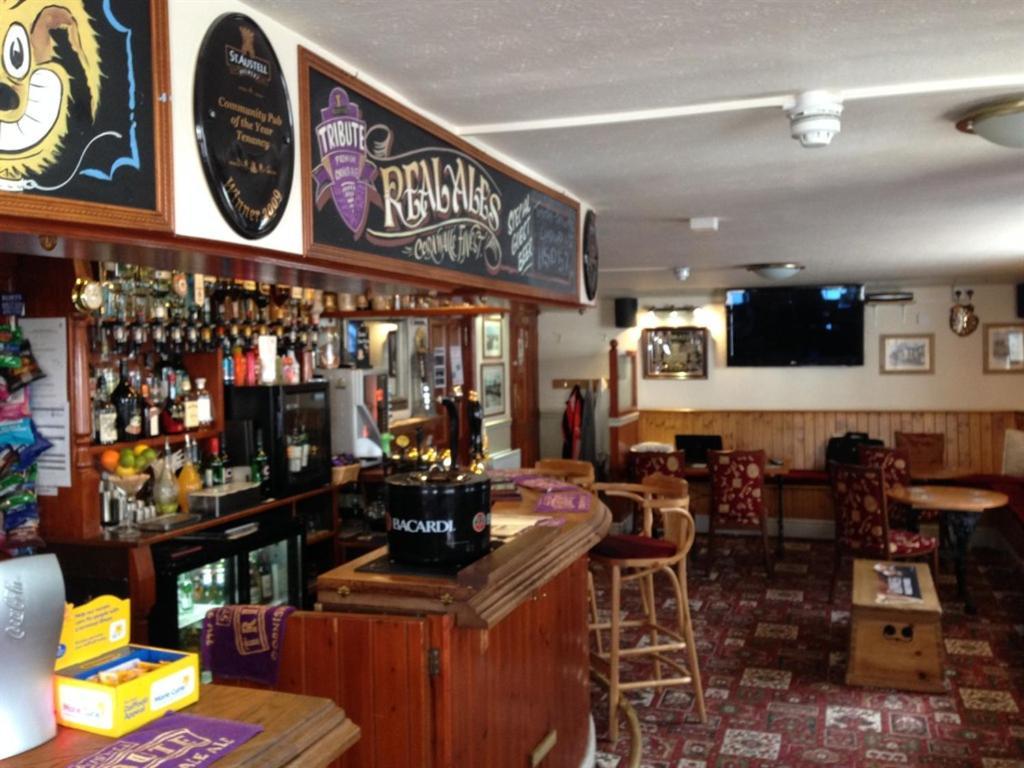 Hotel King'S Arms à Lostwithiel Extérieur photo